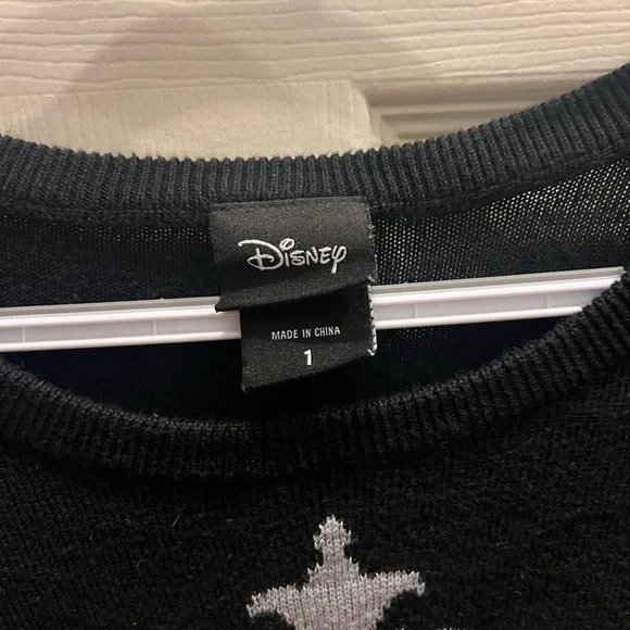 Torrid Disney Alice In Wonderland Black Sweater 1X (14-16) - Picture 7 of 7